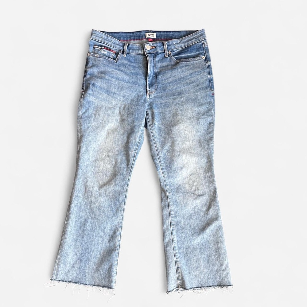 Tommy Jeans Light Wash Flare Denim — Women’s 31